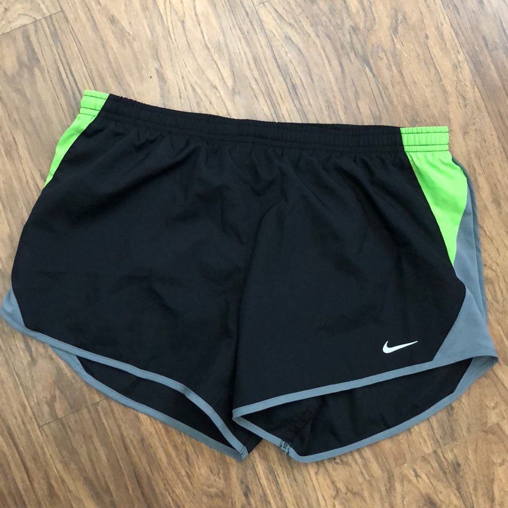 EUC Nike Dry Fit Shorts